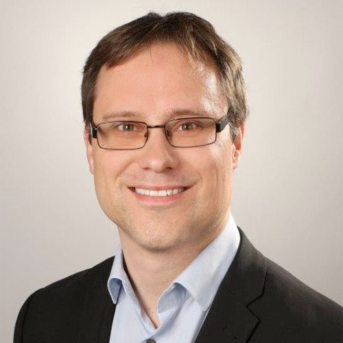 Dr. Lars Holstenkamp